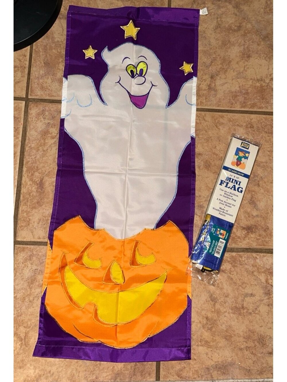 Vintage Halloween Garden Flag Lot Ghost Pumpkin & Scarecrow Mini Flag Meadow Cre